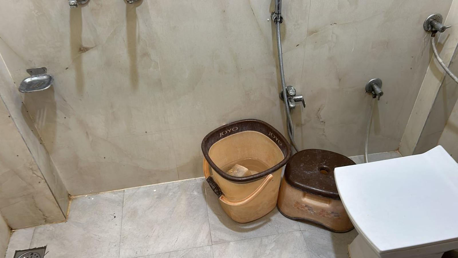 אויאיין Hotel Empire מראה חיצוני תמונה